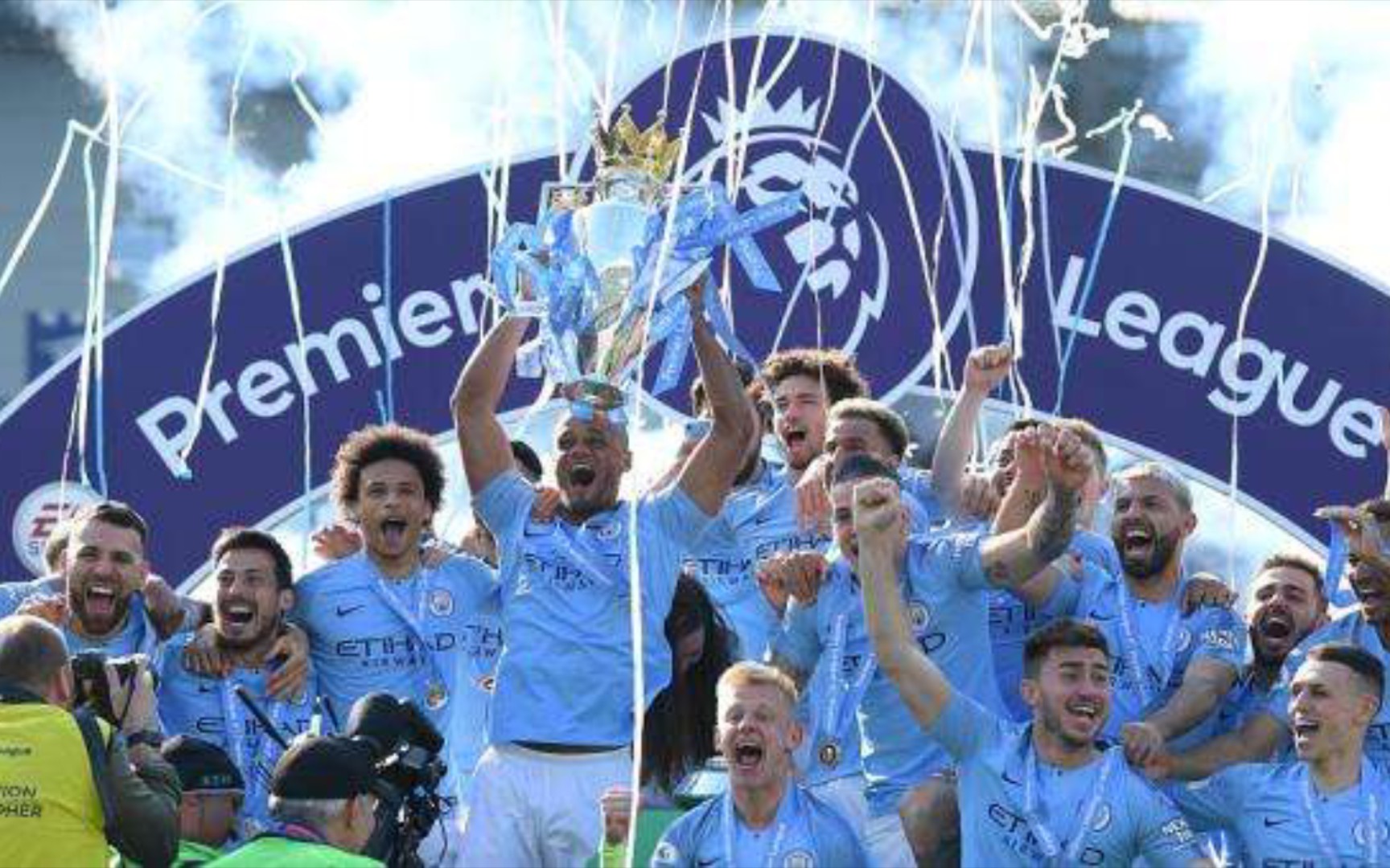 新任主教练 新任主教练