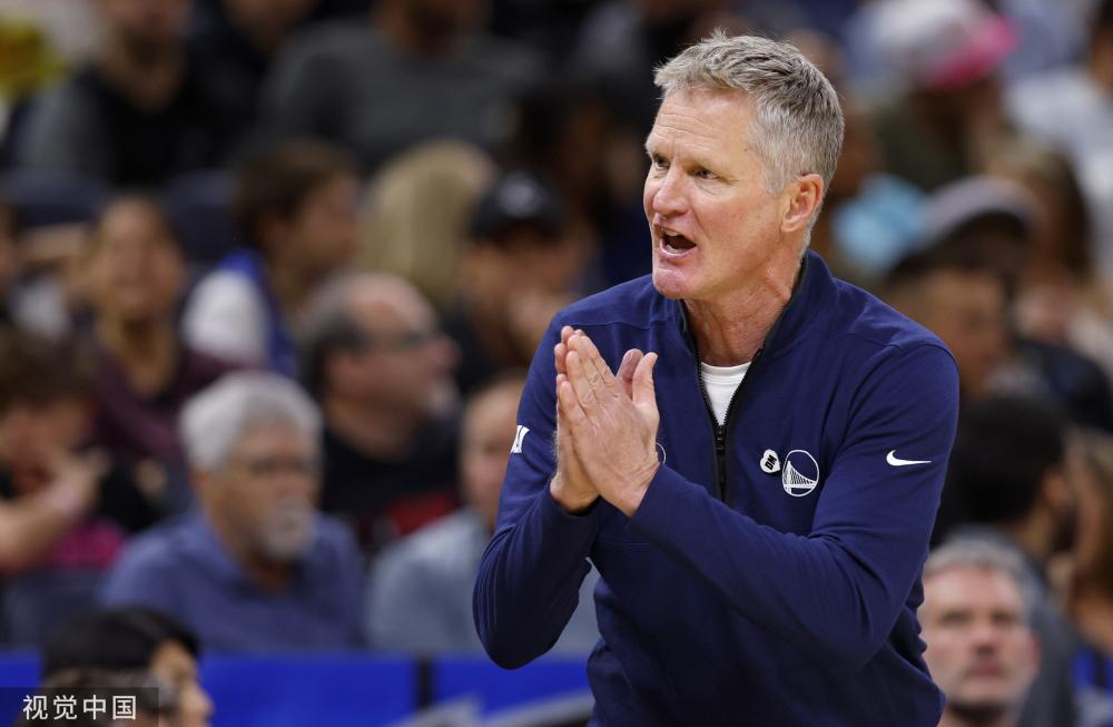 场首发最年 场首发最年