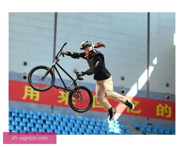 BMX比赛风云:谁将夺得最终胜利? BMX比赛风云:谁将夺得最终胜利?