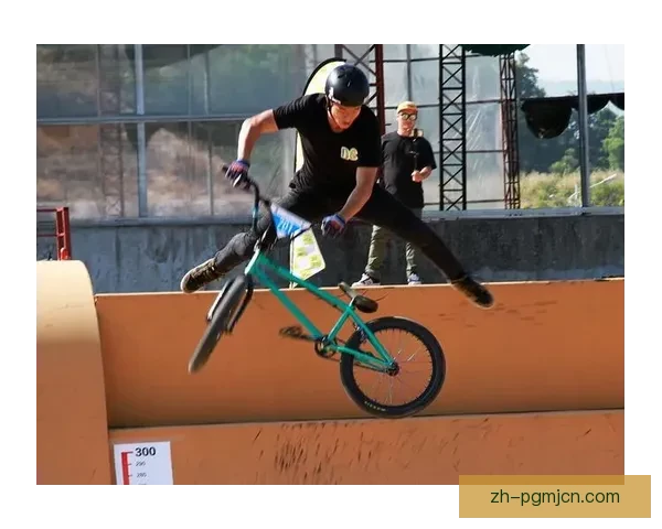 极限BMX：挑战重力的炫酷技巧