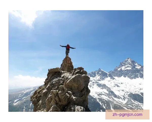 登山训练技巧:攀登高峰前的必备准备 登山训练技巧:攀登高峰前的必备准备